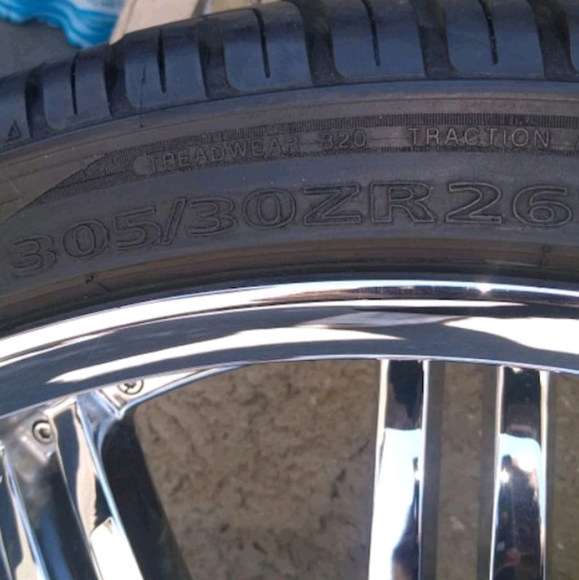 26 inch rims w/ brand new tires - Picture 2 of 5